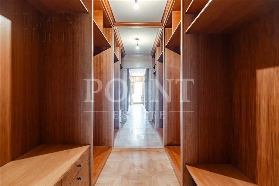 6-КОМН. КВАРТИРА С ОТДЕЛКОЙ 323.5 М² НА 3 ЭТАЖЕ