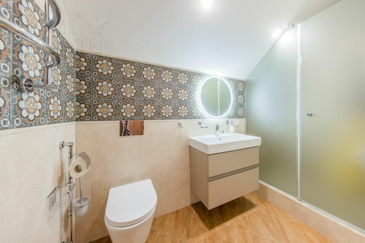 2-этажный коттедж 500 м² с отделкой