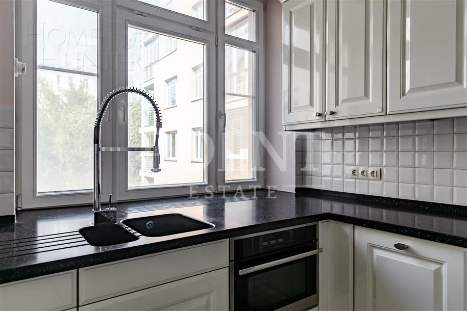 6-КОМН. КВАРТИРА С ОТДЕЛКОЙ 323.5 М² НА 3 ЭТАЖЕ