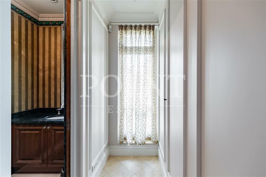 6-КОМН. КВАРТИРА С ОТДЕЛКОЙ 323.5 М² НА 3 ЭТАЖЕ