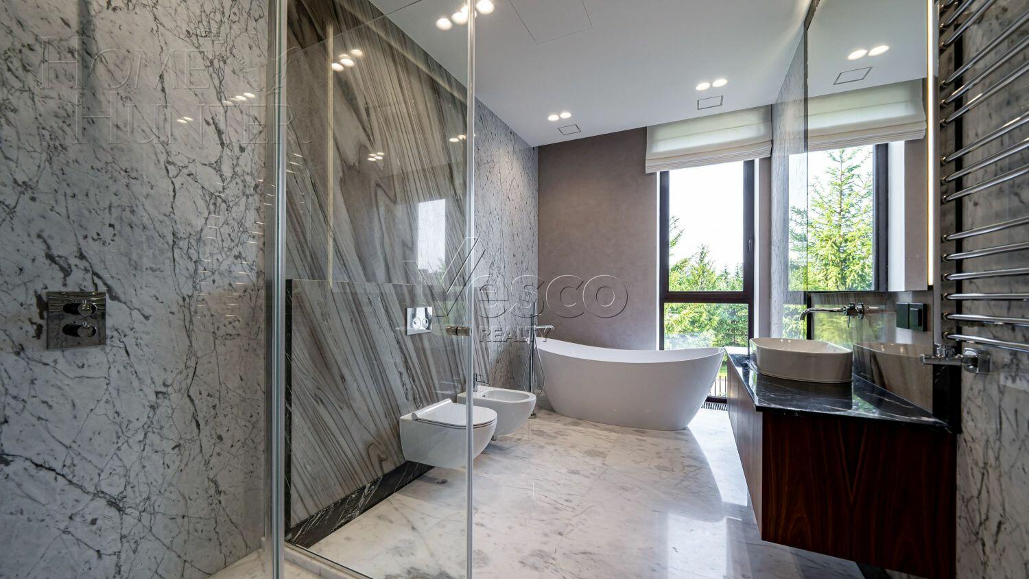 2-этажный коттедж 942 м² с отделкой