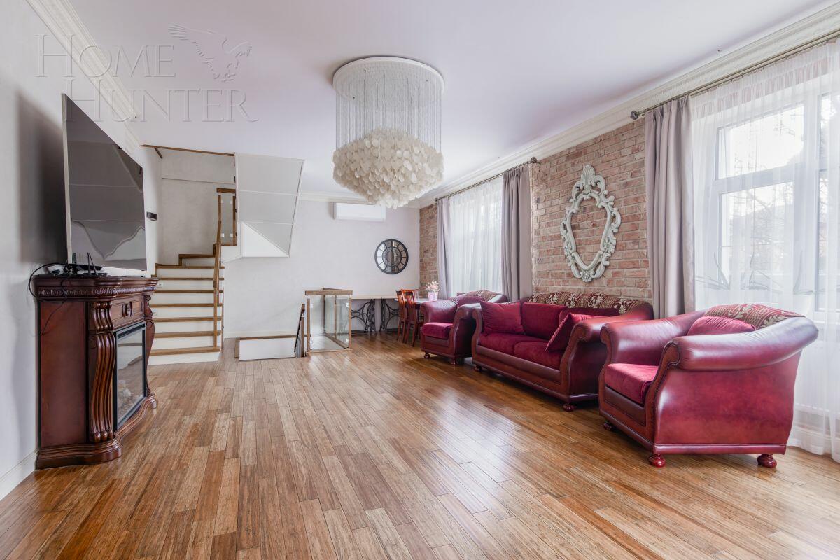 2-этажный коттедж 500 м² с отделкой