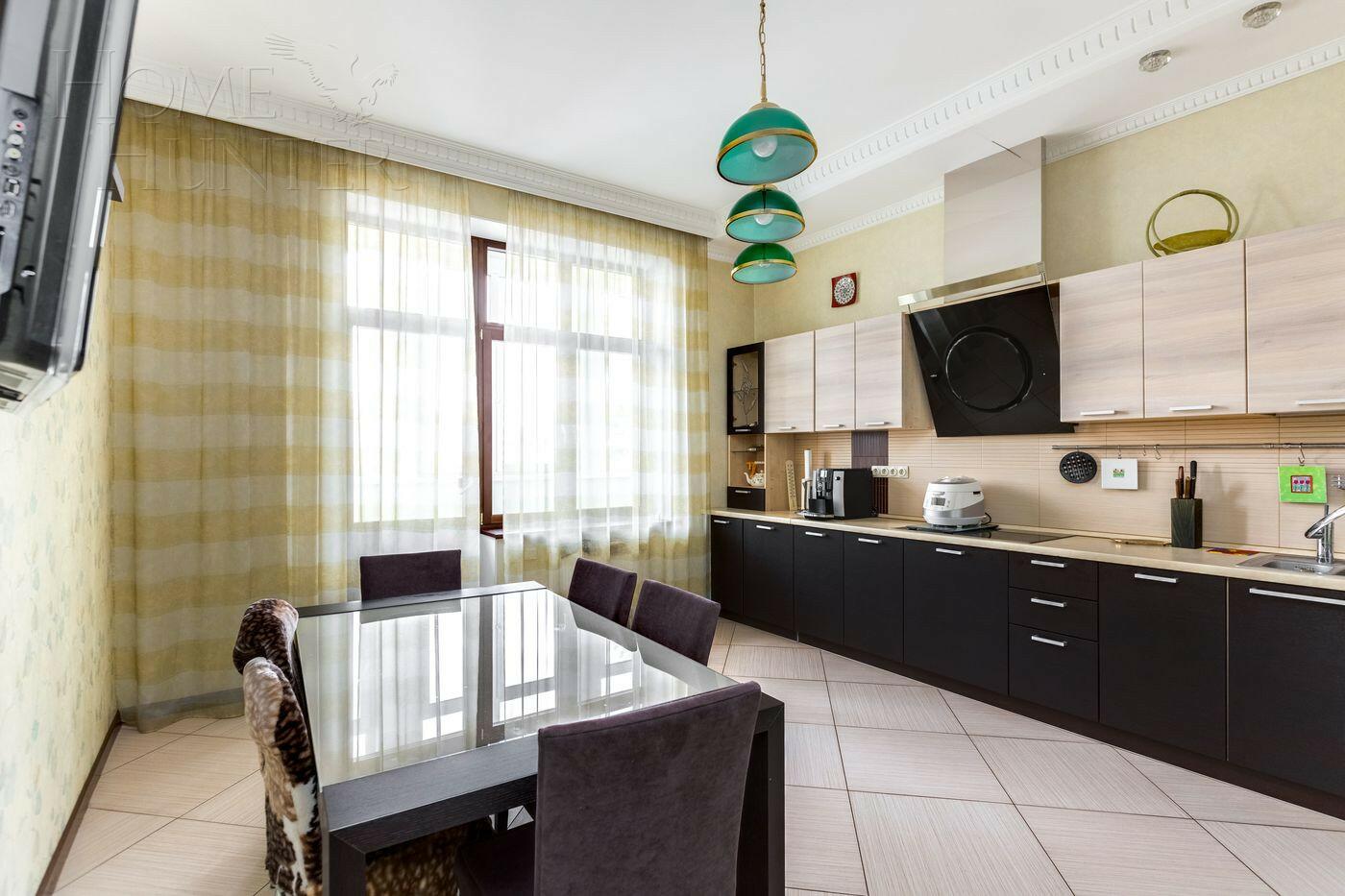 3-КОМН. КВАРТИРА С ОТДЕЛКОЙ 146.5 М² НА 4 ЭТАЖЕ