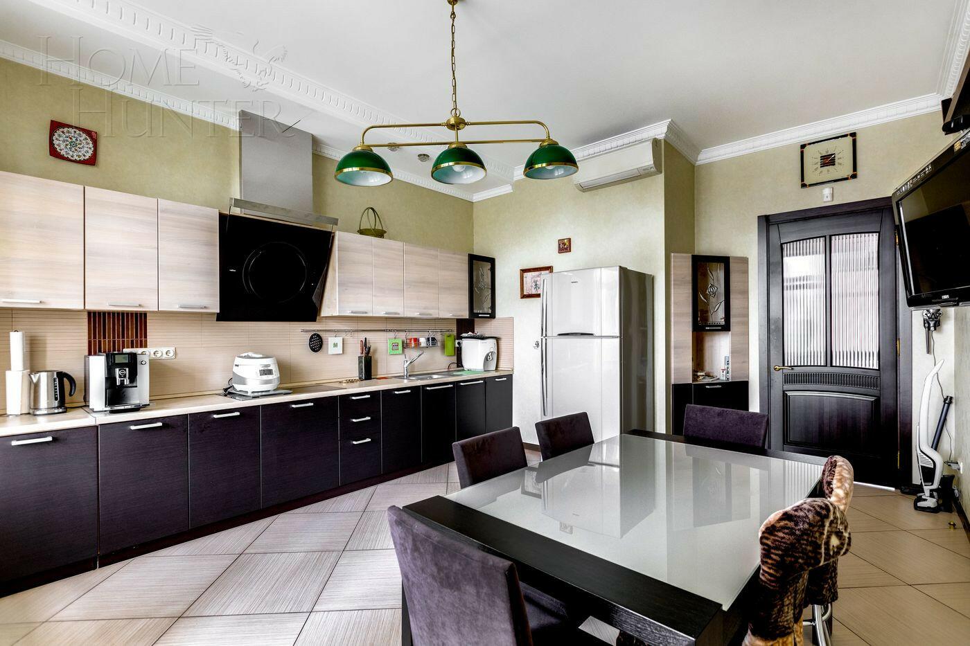 3-КОМН. КВАРТИРА С ОТДЕЛКОЙ 146.5 М² НА 4 ЭТАЖЕ