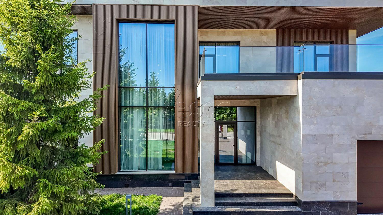 2-этажный коттедж 942 м² с отделкой