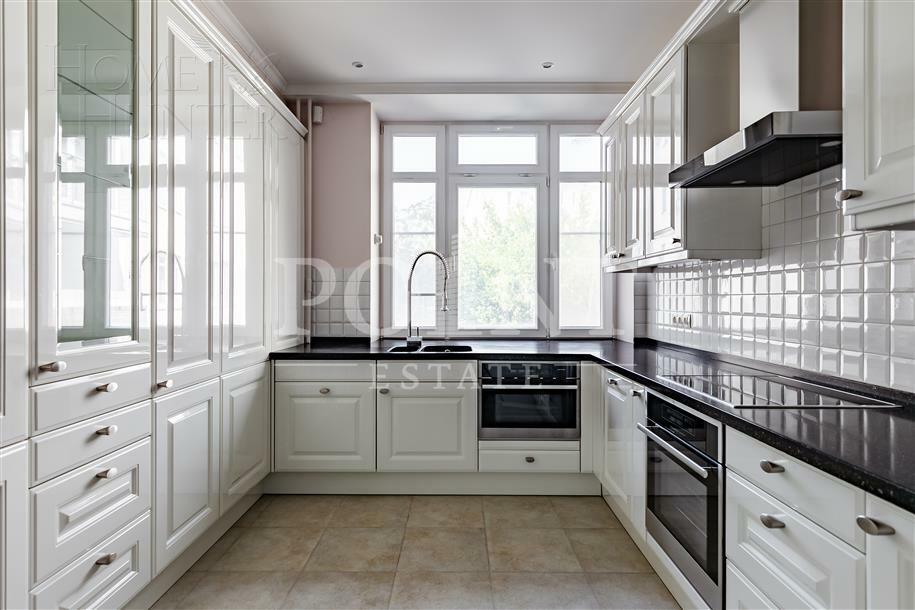 6-КОМН. КВАРТИРА С ОТДЕЛКОЙ 323.5 М² НА 3 ЭТАЖЕ