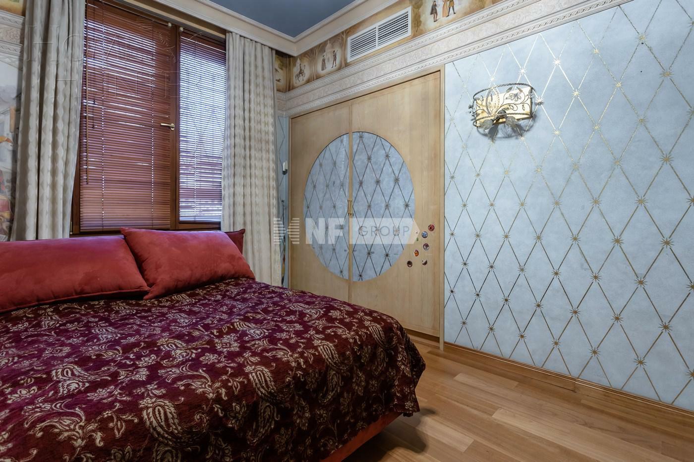 6-КОМН. КВАРТИРА С ОТДЕЛКОЙ 260.1 М² НА 8 ЭТАЖЕ