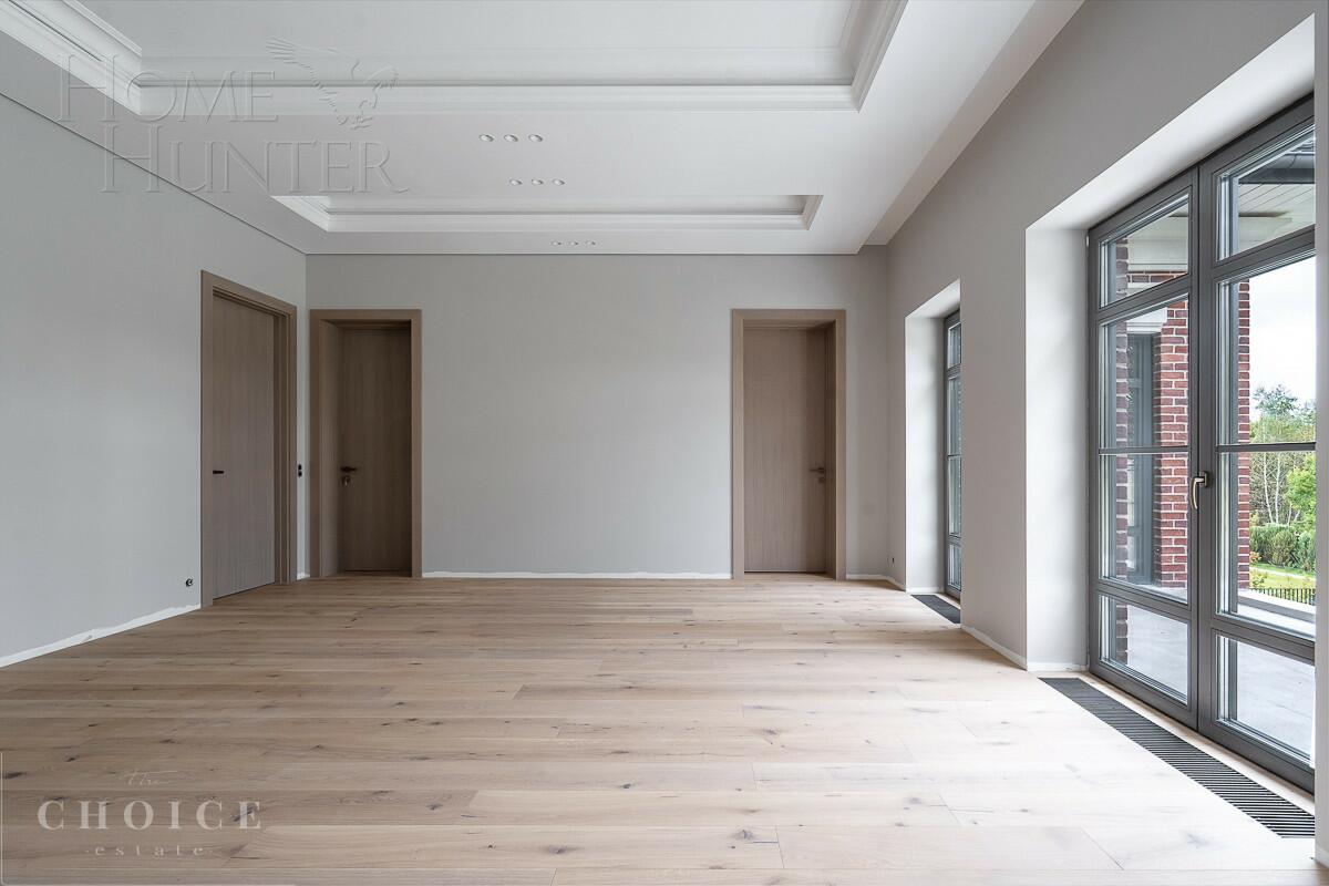 2-этажный коттедж 565 м² без отделки