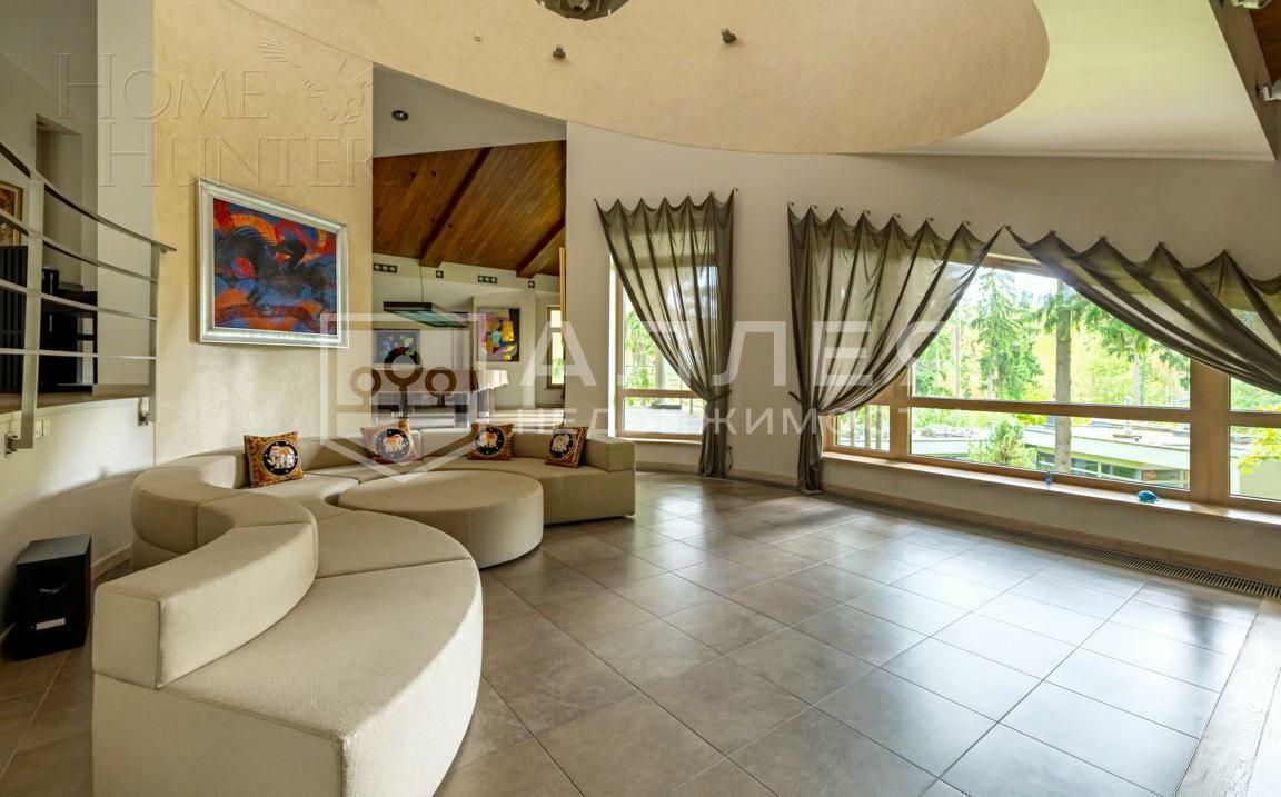 3-этажный коттедж 640 м² с отделкой