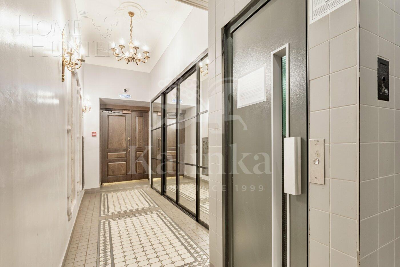 3-КОМН. КВАРТИРА С ОТДЕЛКОЙ 135 М² НА 4 ЭТАЖЕ