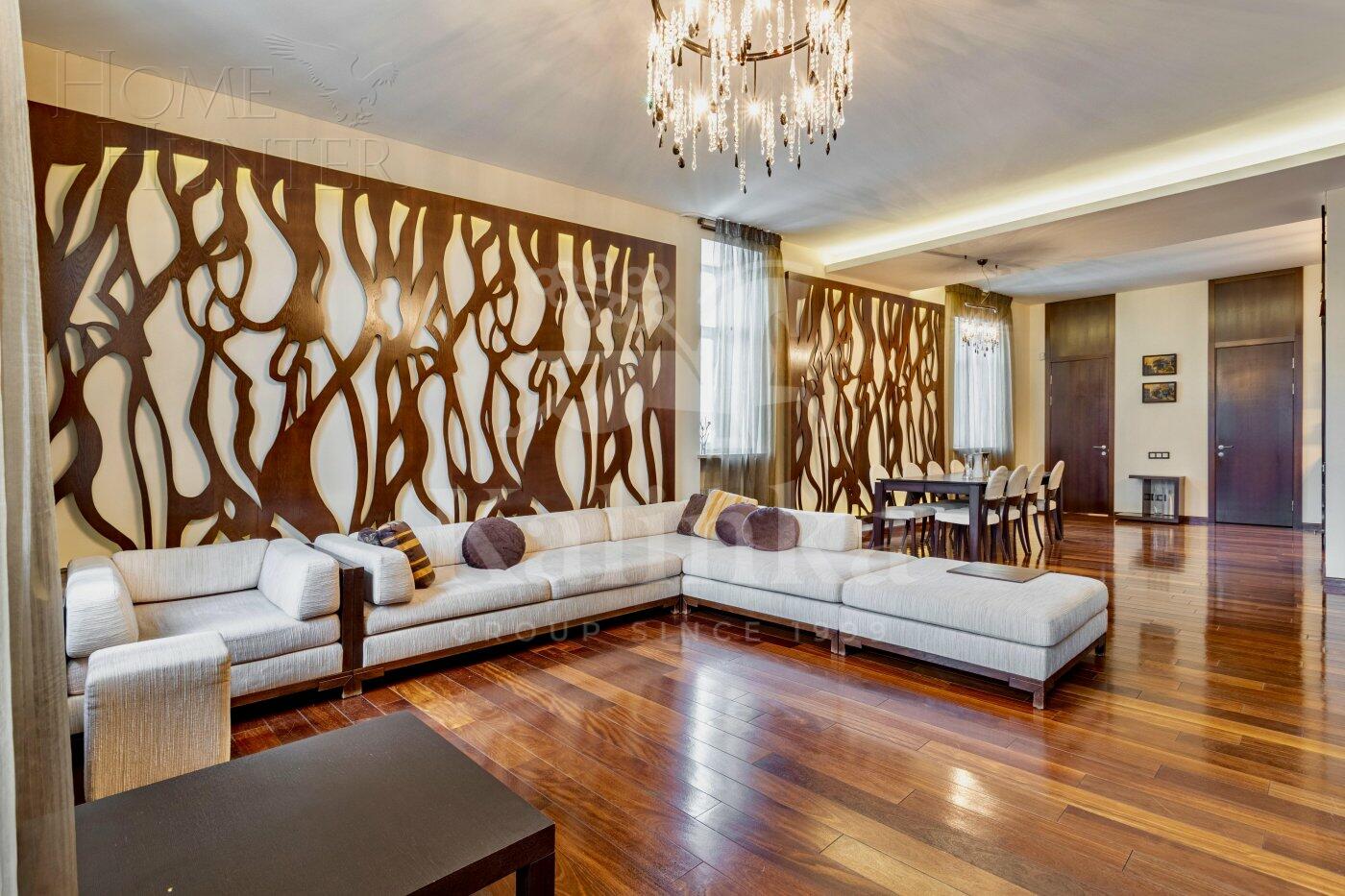 3-КОМН. КВАРТИРА С ОТДЕЛКОЙ 135 М² НА 4 ЭТАЖЕ