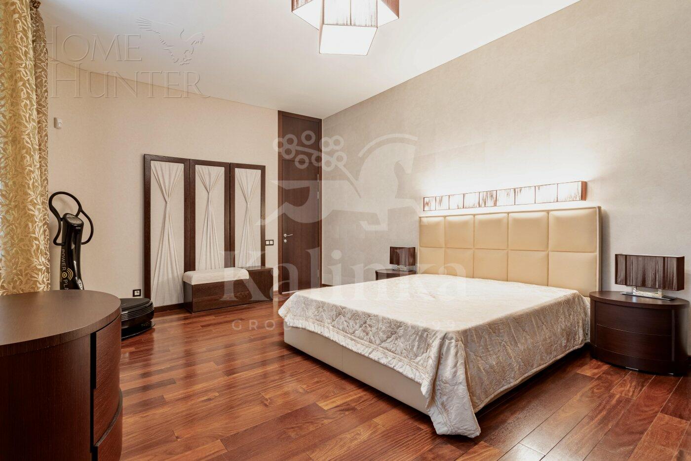 3-КОМН. КВАРТИРА С ОТДЕЛКОЙ 135 М² НА 4 ЭТАЖЕ