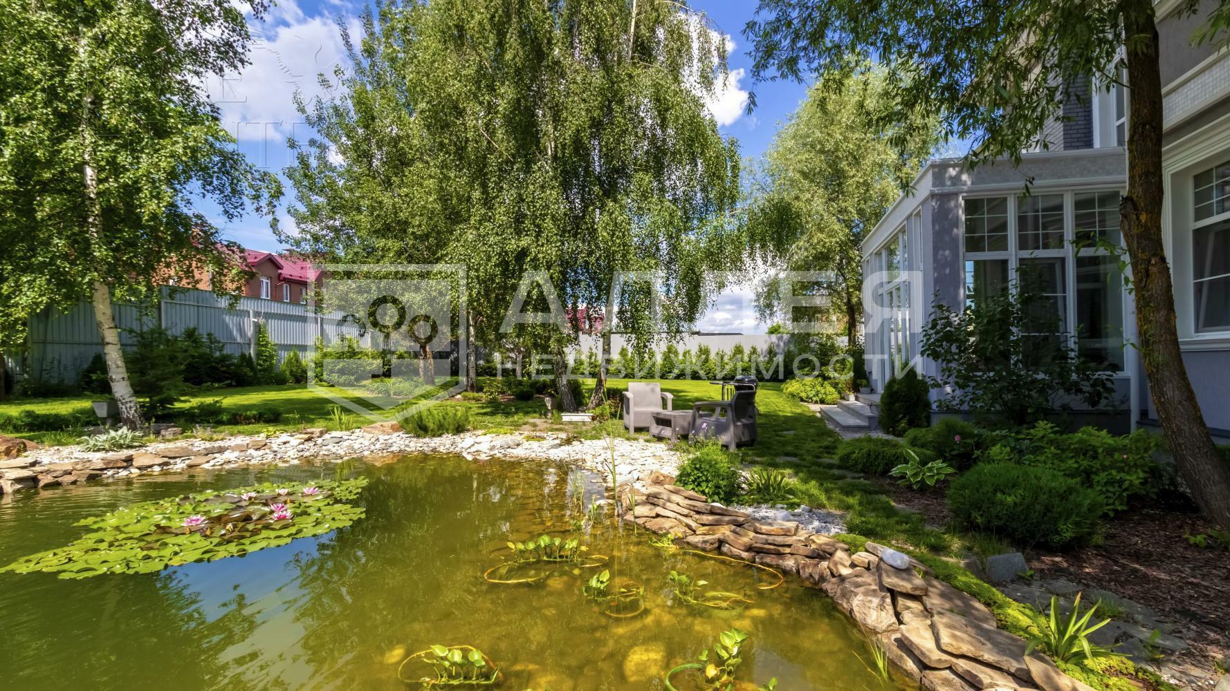 2-этажный коттедж 820 м² с отделкой