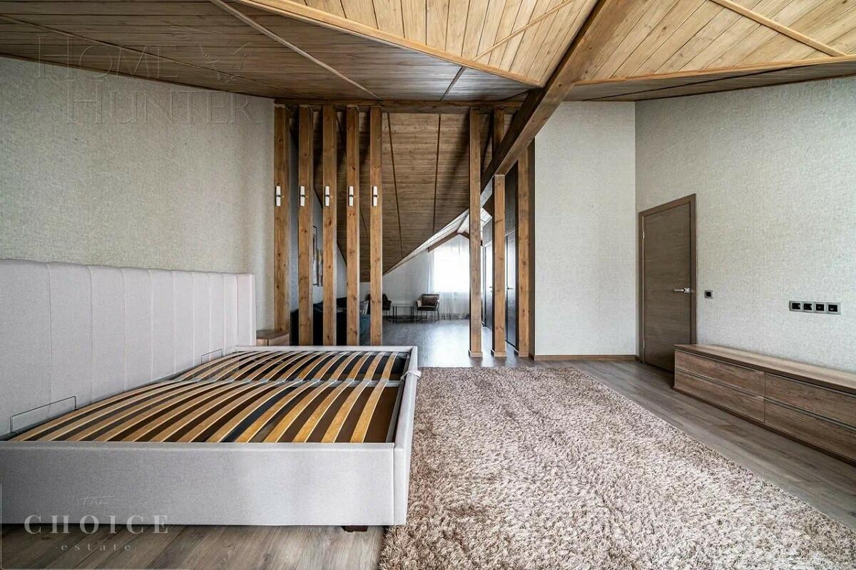 3-этажный таунхаус 200 м² с отделкой