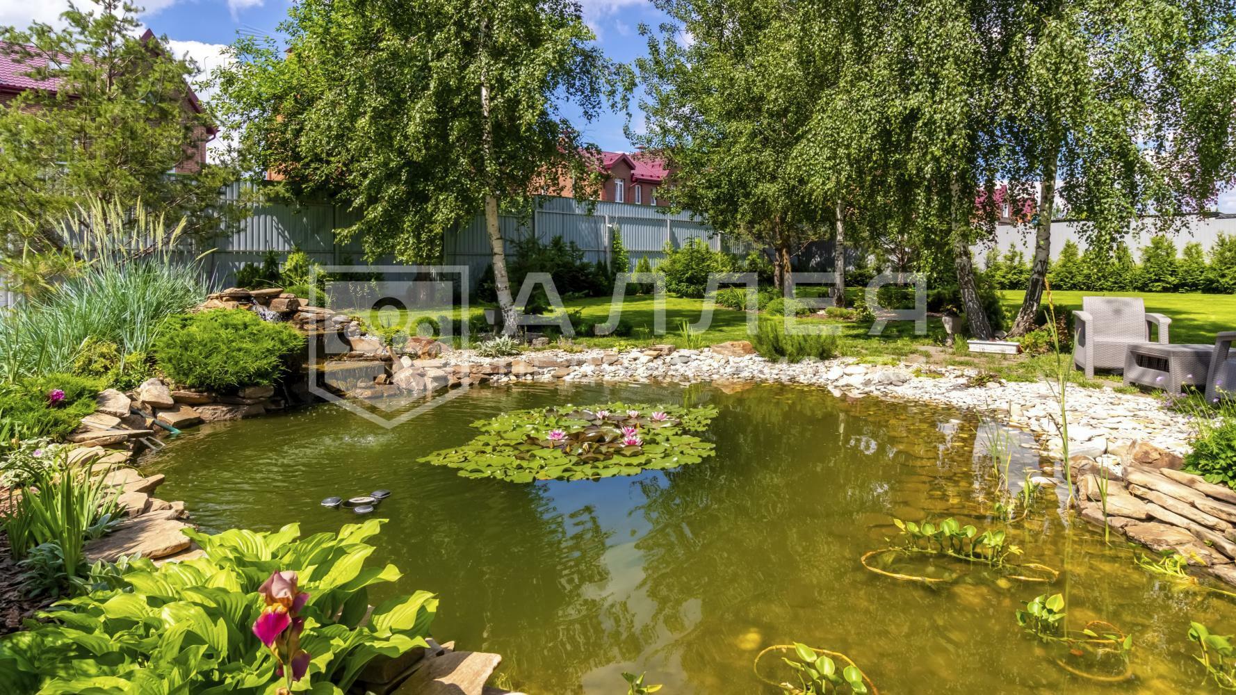 2-этажный коттедж 820 м² с отделкой