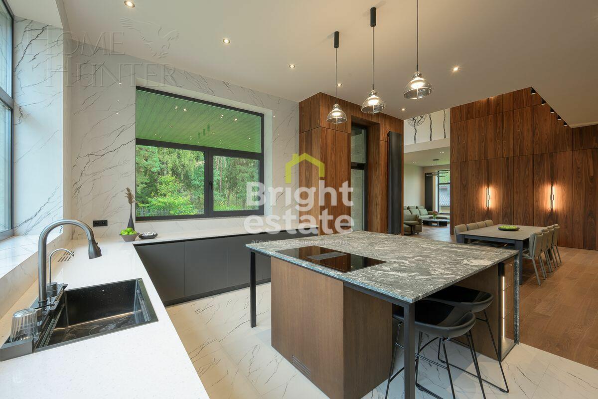 2-этажный коттедж 622 м² с отделкой