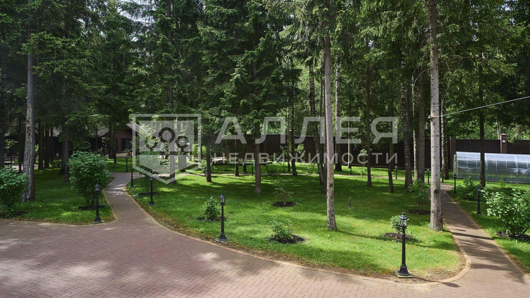 2-этажный коттедж 800 м² с отделкой