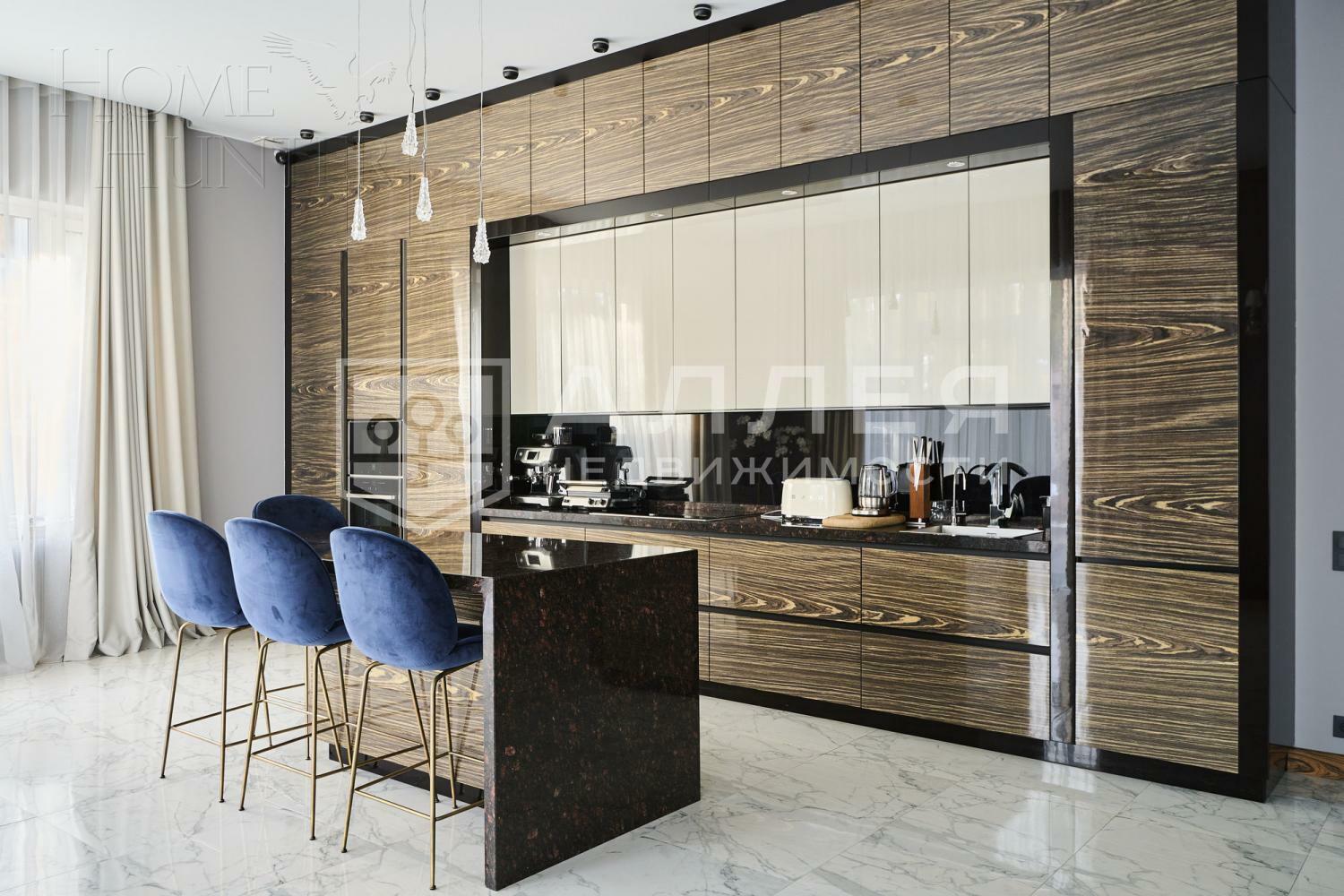 3-этажный коттедж 800 м² с отделкой