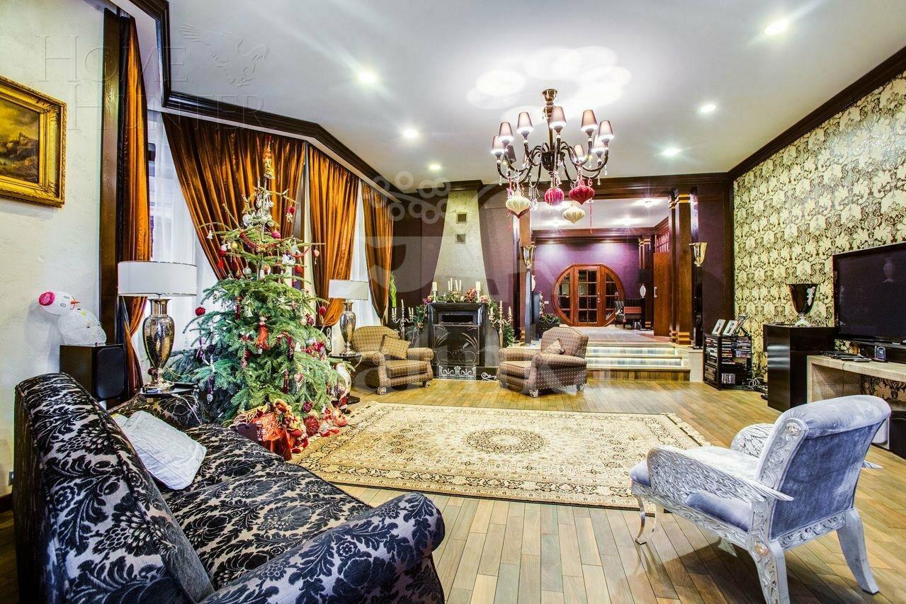 2-этажный коттедж 1 140 м² с отделкой