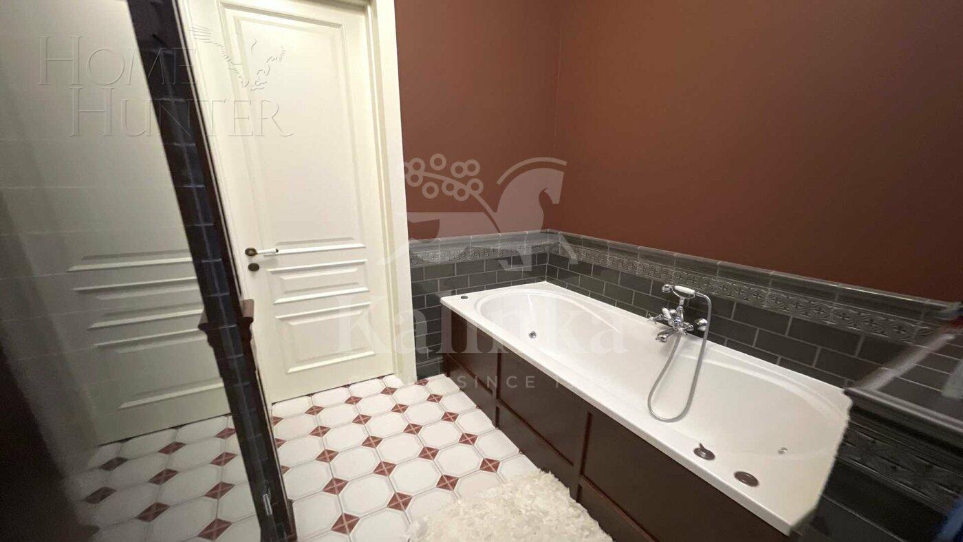 2-этажный коттедж 678 м² с отделкой