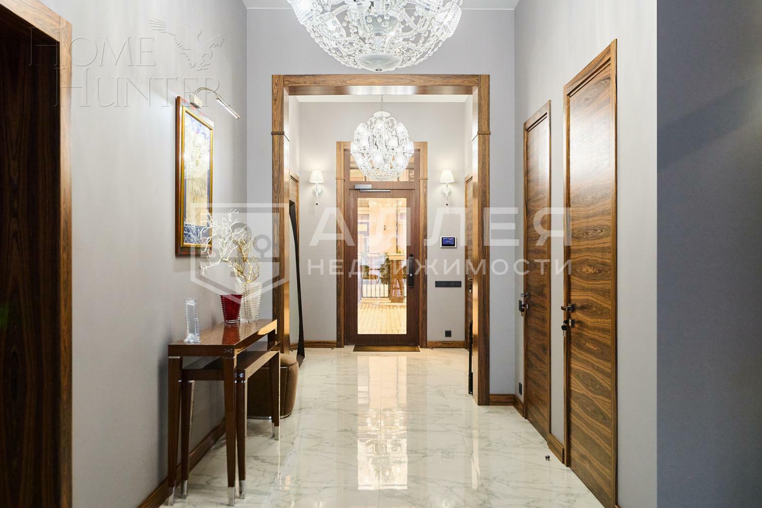 3-этажный коттедж 800 м² с отделкой