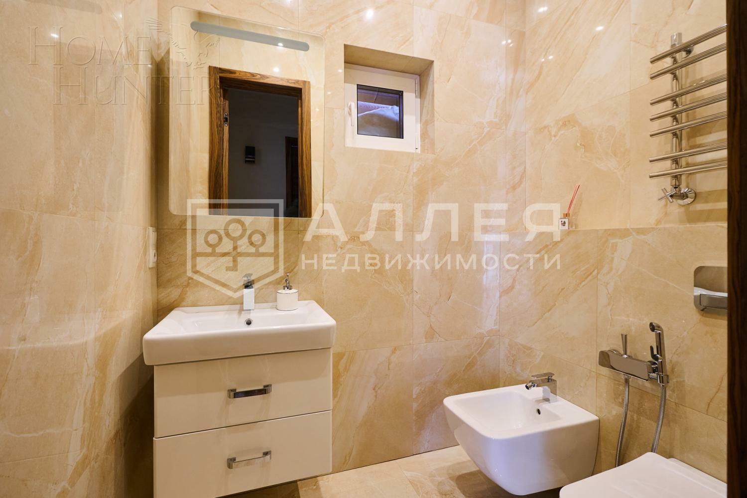 3-этажный коттедж 800 м² с отделкой