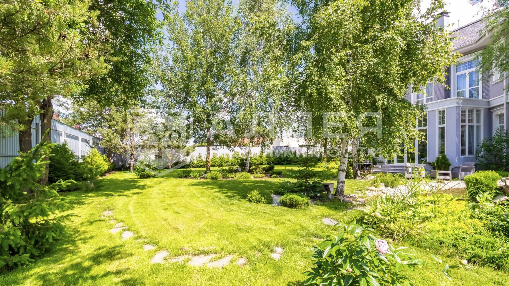 2-этажный коттедж 820 м² с отделкой