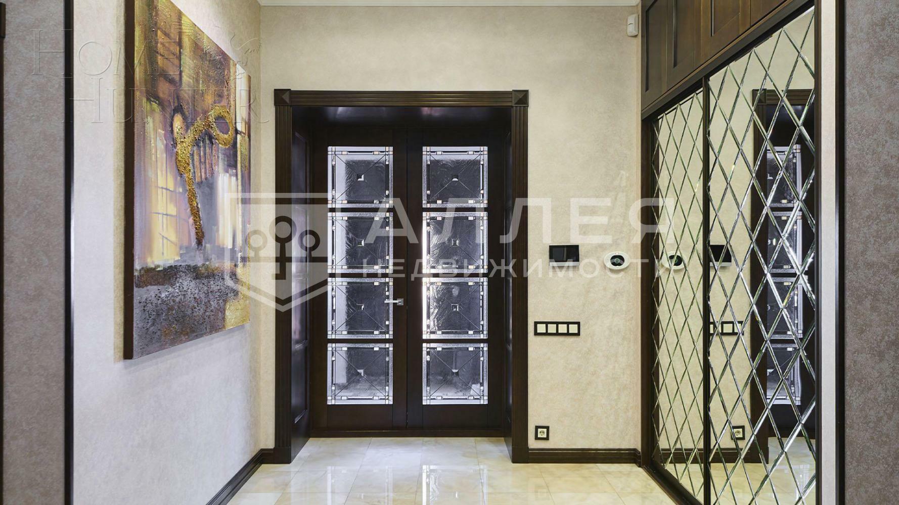 2-этажный коттедж 800 м² с отделкой