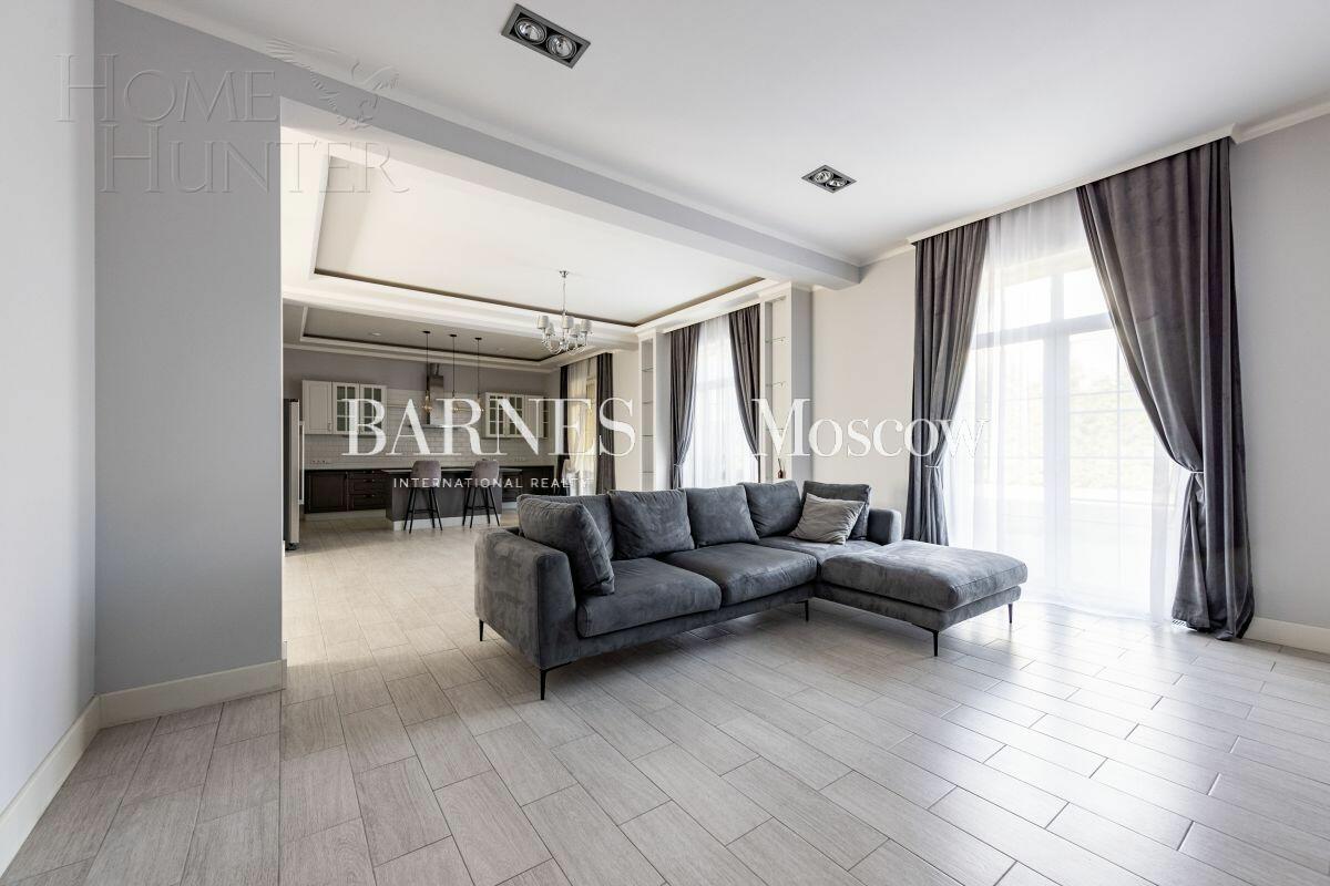 2-этажный коттедж 304 м² с отделкой