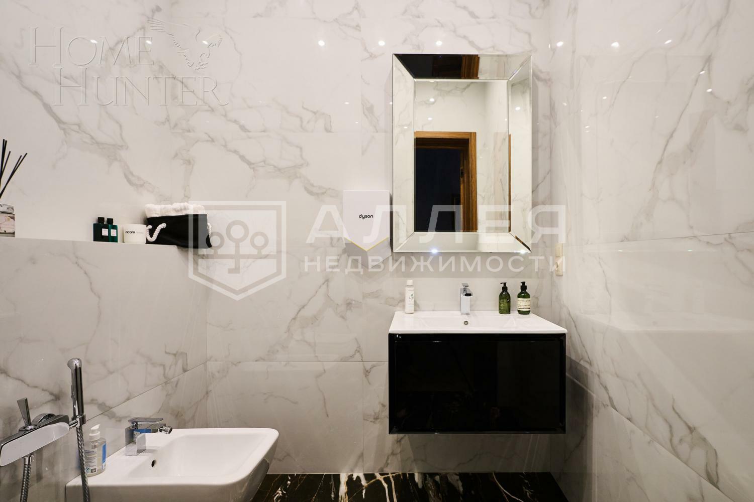 3-этажный коттедж 800 м² с отделкой