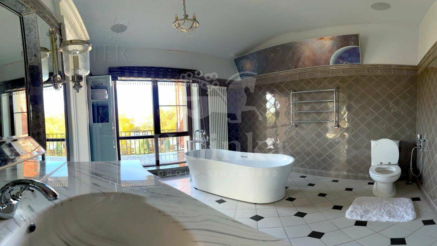 2-этажный коттедж 678 м² с отделкой