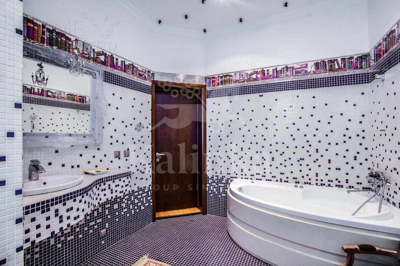 2-этажный коттедж 1 140 м² с отделкой