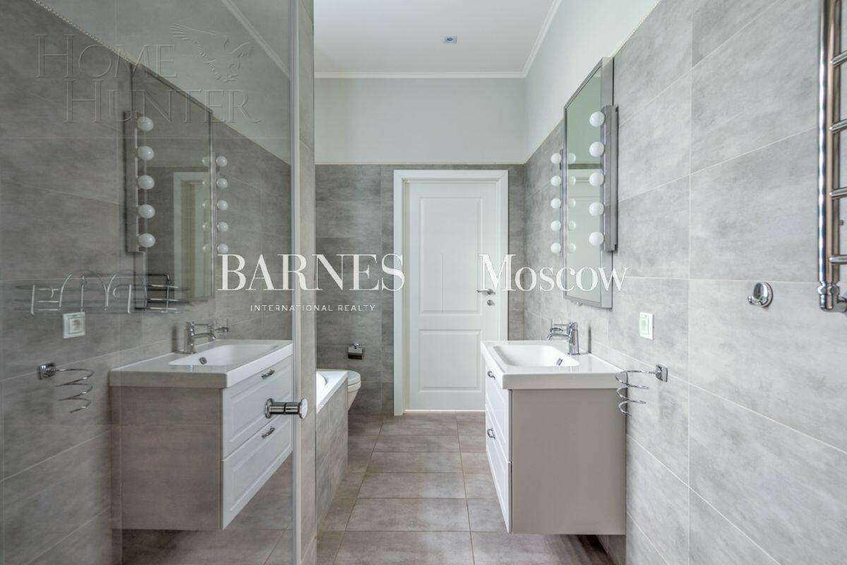 2-этажный коттедж 304 м² с отделкой