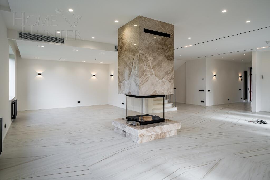 2-этажный коттедж 693 м² с отделкой