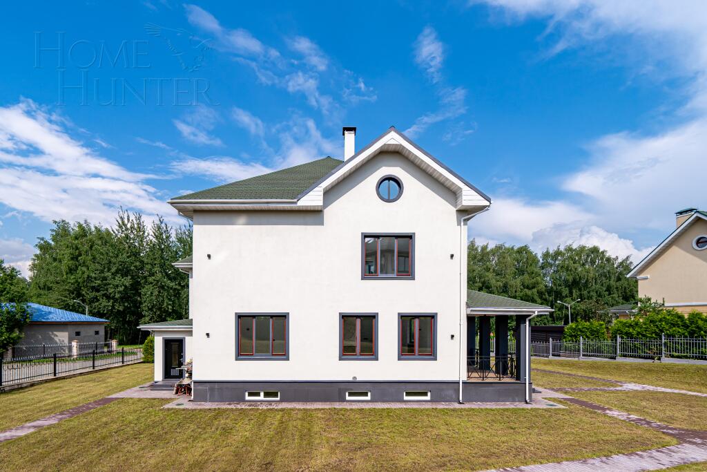 2-этажный коттедж 693 м² с отделкой