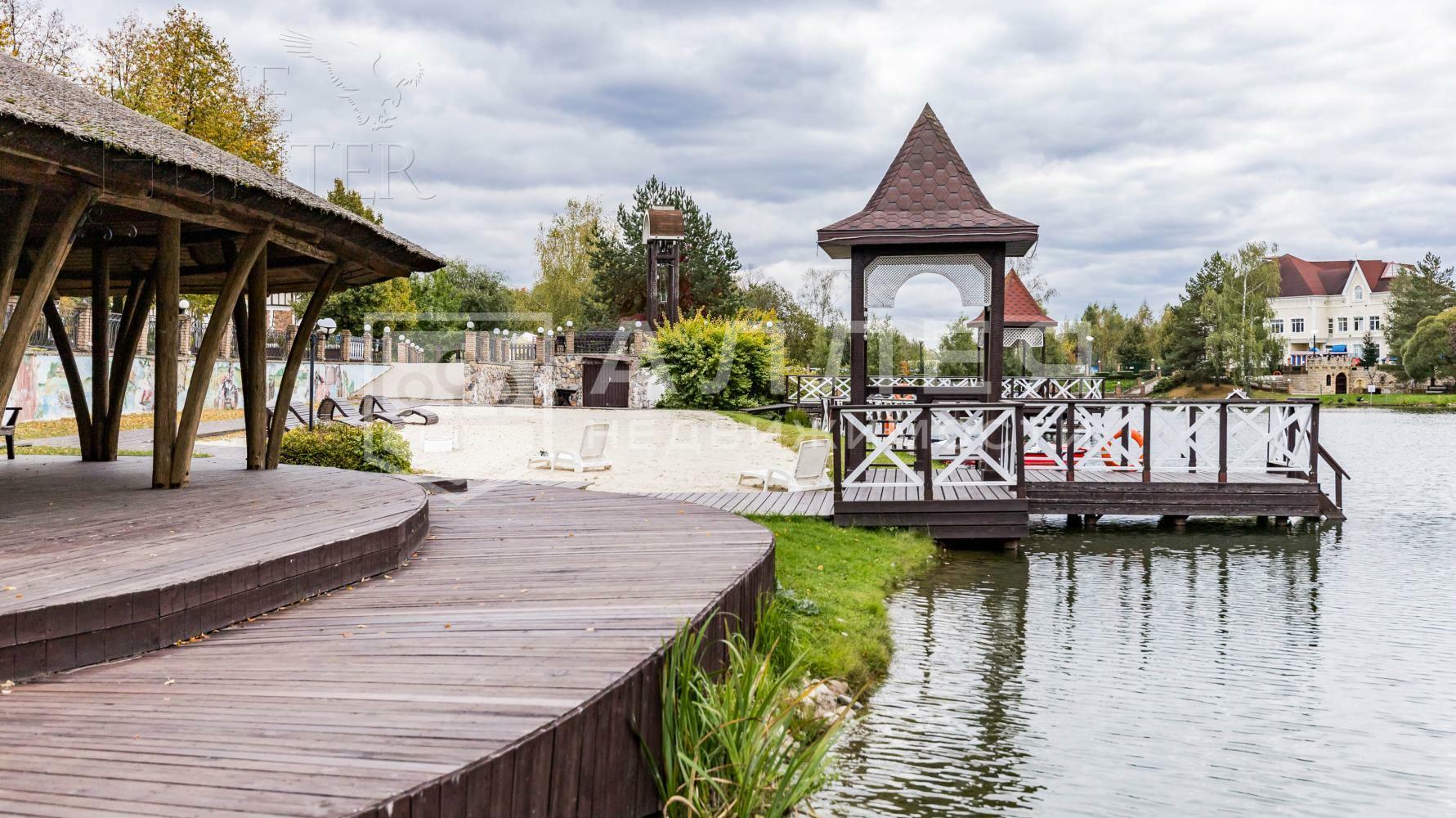 2-этажный коттедж 550 м² с отделкой