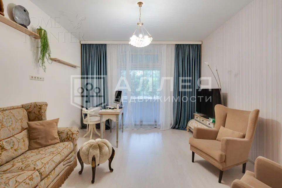 3-этажный коттедж 1 000 м² с отделкой