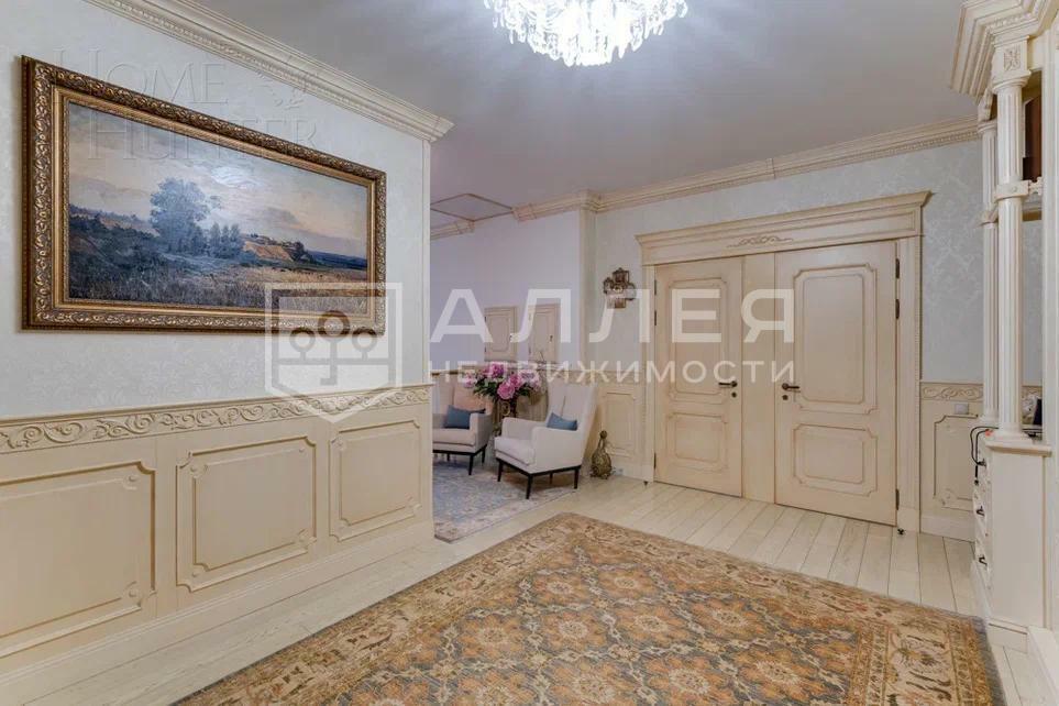 3-этажный коттедж 1 000 м² с отделкой