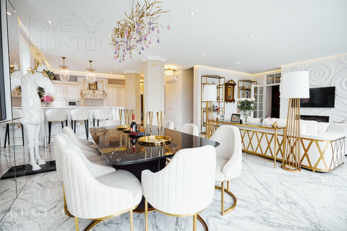 3-этажный коттедж 550 м² с отделкой