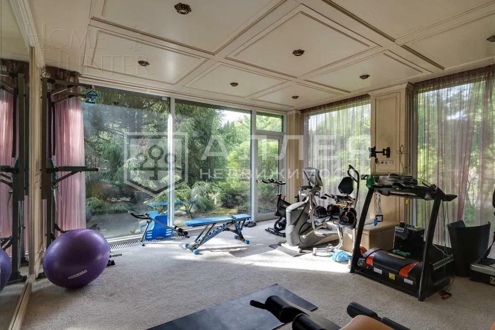 3-этажный коттедж 1 000 м² с отделкой