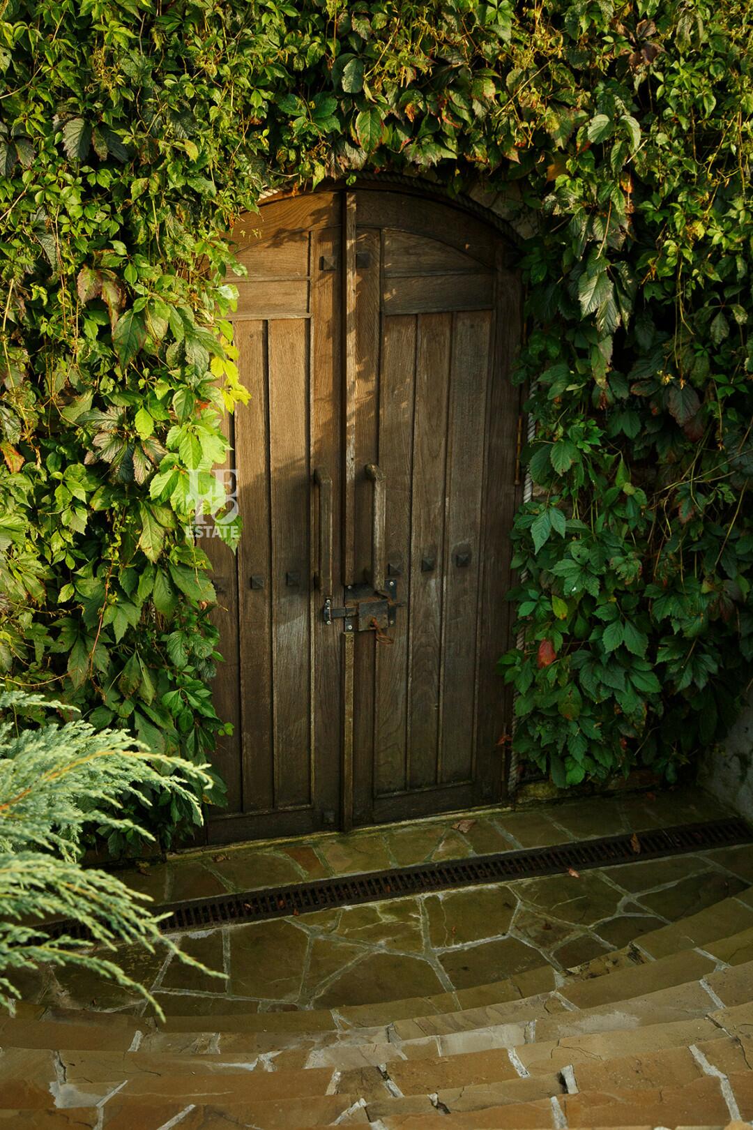 2-этажный коттедж 495 м² с отделкой