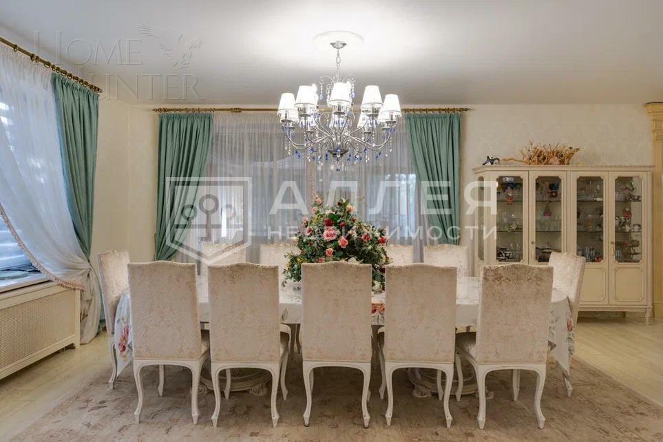 3-этажный коттедж 1 000 м² с отделкой