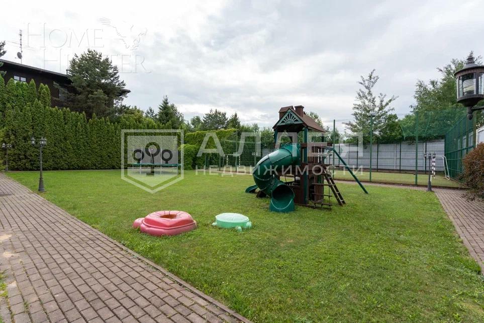 3-этажный коттедж 1 000 м² с отделкой