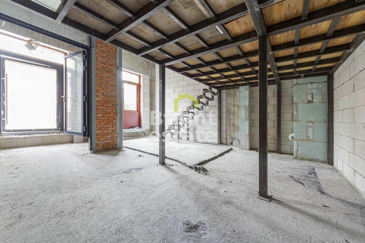 2-УРОВНЕВЫЕ АПАРТАМЕНТЫ БЕЗ ОТДЕЛКИ 68.4 М² НА 1 ЭТАЖЕ