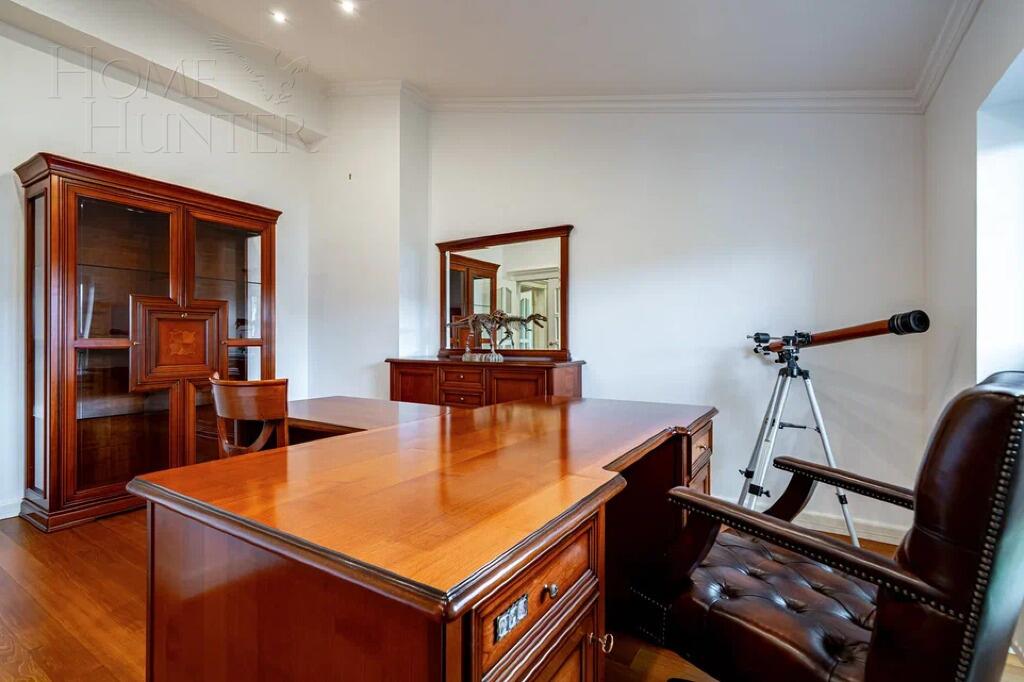 2-этажный таунхаус 380 м² с отделкой