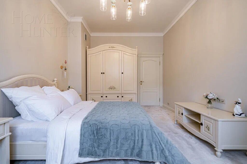 2-этажный таунхаус 380 м² с отделкой