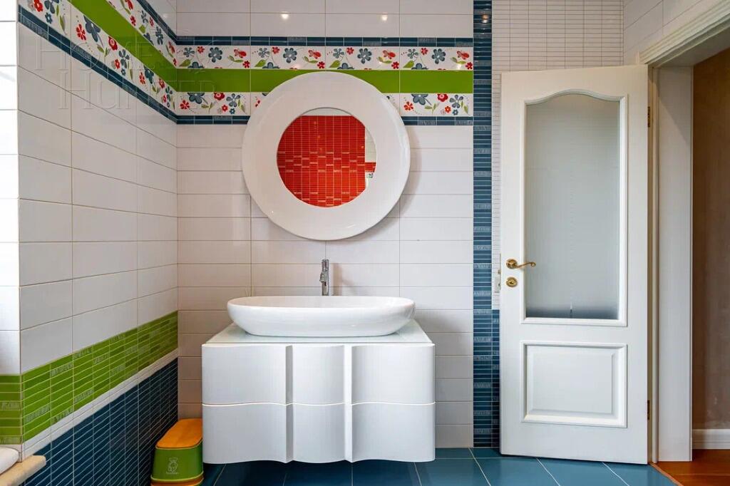 2-этажный таунхаус 380 м² с отделкой