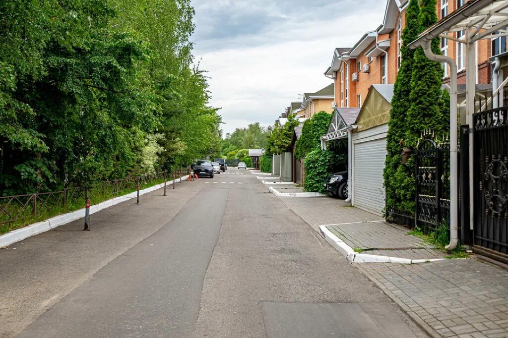 2-этажный таунхаус 380 м² с отделкой