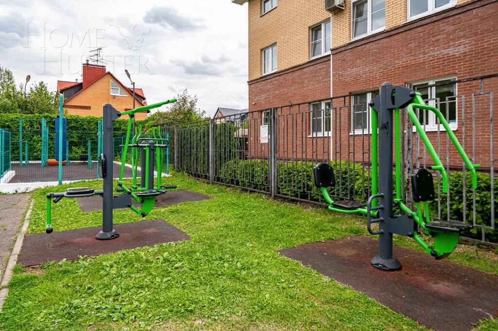 2-этажный таунхаус 380 м² с отделкой