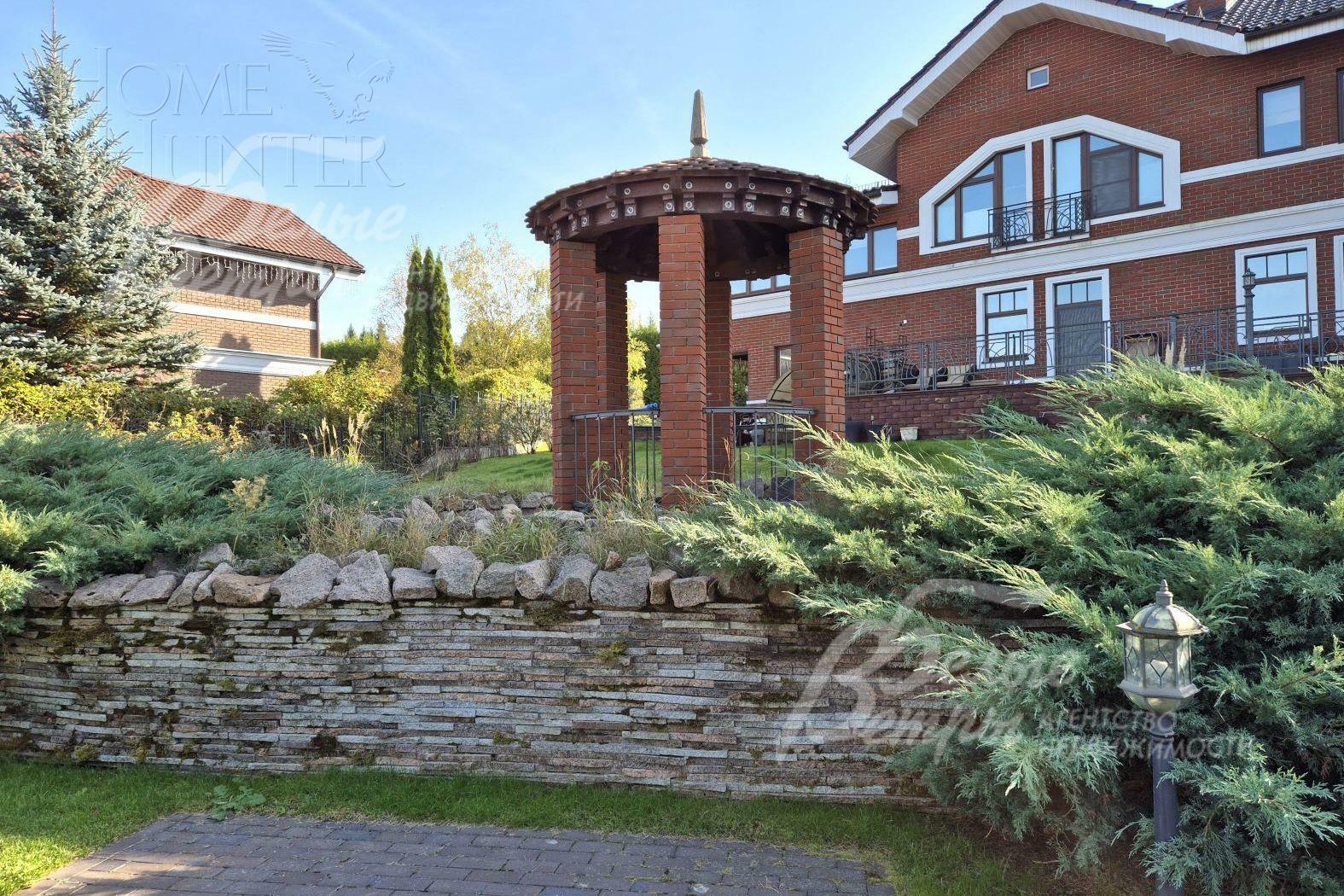 3-этажный коттедж 720 м² с отделкой